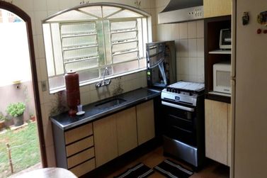 Casa &agrave; venda - 534m&sup2; - Condom&iacute;nio Alpes de Atibaia