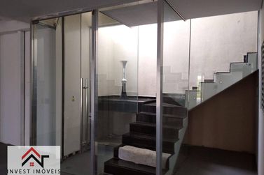 Casa &agrave; venda - 700m&sup2; - Condom&iacute;nio Shambala II