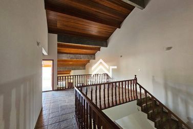Casa para alugar - 376m&sup2; - Vila Esperia Ou Giglio