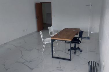 Sala Comercial para alugar - 45m&sup2; - ALVIN&Oacute;POLIS
