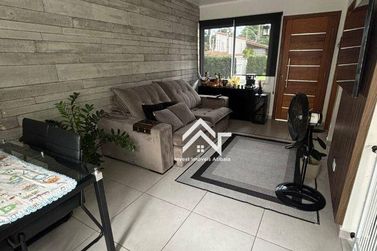 Sobrado para alugar - 95m&sup2; - Jardim dos Pinheiros