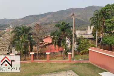 Casa &agrave; venda - 330m&sup2; - Condom&iacute;nio &Aacute;gua Verde