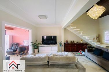 Casa &agrave; venda - 244m&sup2; - Jardim do Lago
