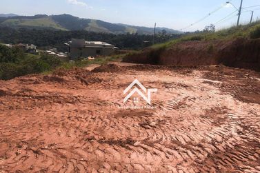 Terreno &agrave; venda - 360m&sup2; - Condom&iacute;nio Alto da Floresta