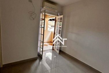 Casa para alugar - 180m&sup2; - Jardim Siriema