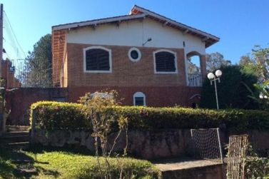 Ch&aacute;cara &agrave; venda - 720m&sup2; - Atibaia Belvedere