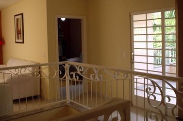 Casa &agrave; venda - 800m&sup2; - JARDIM S&Atilde;O NICOLAU