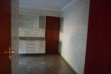 Apartamento &agrave; venda - 178m&sup2; - ITAPETINGA