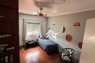 Casa &agrave; venda - 243m&sup2; - Vila Junqueira