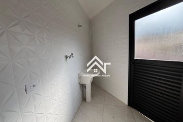 Casa &agrave; venda - 138m&sup2; - Parque Arco Iris