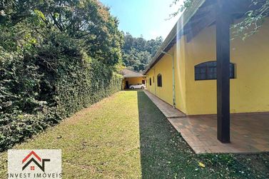 Ch&aacute;cara &agrave; venda - 216000m&sup2; - Joanopolis