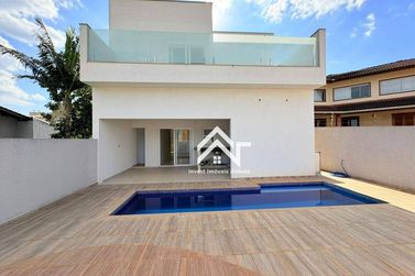 Casa &agrave; venda - 290m&sup2; - Jardim do Lago