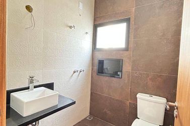 Casa &agrave; venda - 110m&sup2; - Jardim do Lago
