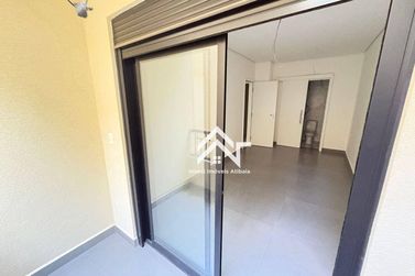 Apartamento para alugar - 77m&sup2; - Nova Gard&ecirc;nia