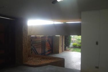 Casa &agrave; venda - 645m&sup2; - Nova Gard&ecirc;nia
