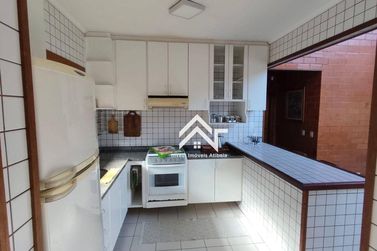 Casa &agrave; venda - 390m&sup2; - Condominio Palavra da Vida