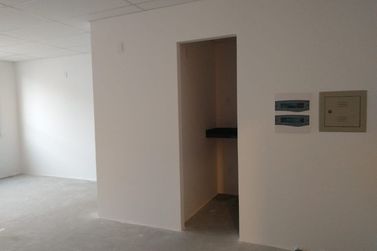 Sal&atilde;o Comercial &agrave; venda - 53m&sup2; - ALVIN&Oacute;POLIS