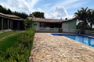 Ch&aacute;cara &agrave; venda - 5000m&sup2; - Campininha