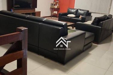Casa &agrave; venda - 429m&sup2; - Vale das Flores
