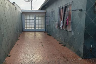 Casa &agrave; venda - ATIBAIA JARDIM