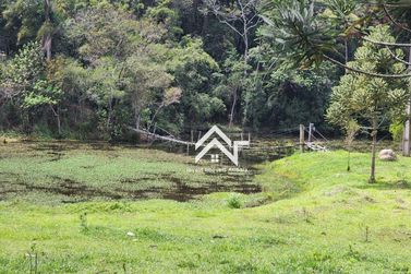 S&iacute;tio &agrave; venda - 532400m&sup2; - Pe&atilde;o