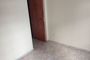 Casa para alugar - 85m&sup2; - JARDIM BRASIL
