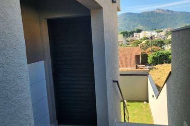Casa &agrave; venda - 150m&sup2; - Jardim Jaragu&aacute;