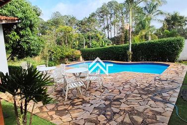 Casa &agrave; venda - 390m&sup2; - Condominio Palavra da Vida