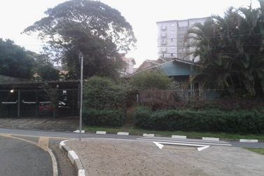 Casa &agrave; venda - JARDIM DO LAGO