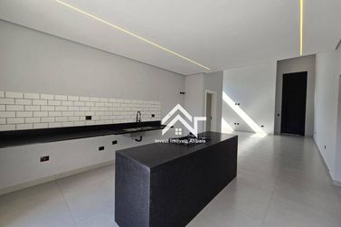 Casa &agrave; venda - 180m&sup2; - Condom&iacute;nio Portal Lamis