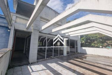 Sal&atilde;o Comercial para alugar - 2500m&sup2; - Jardim S&atilde;o Louren&ccedil;o