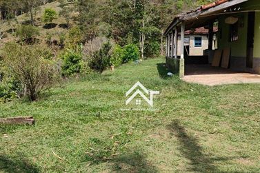 S&iacute;tio &agrave; venda - 193600m&sup2; - Almeida Prado