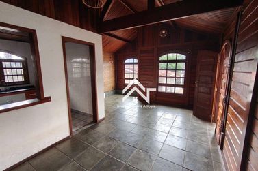 Casa &agrave; venda - 180m&sup2; - Vila Petr&oacute;polis