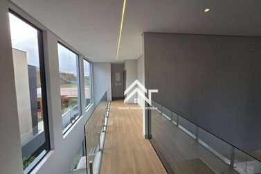 Casa &agrave; venda - 300m&sup2; - Vila Santista