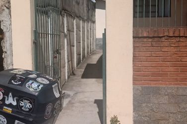 Casa &agrave; venda - ALVIN&Oacute;POLIS