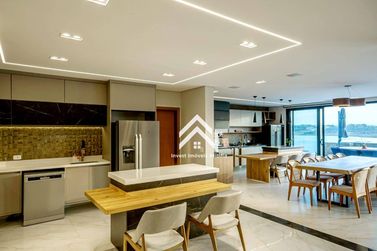 Casa &agrave; venda - 1100m&sup2; - Cachoeira Abaixo