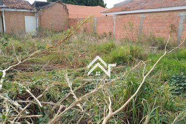 Terreno &agrave; venda - 750m&sup2; - Jardim Est&acirc;ncia Brasil
