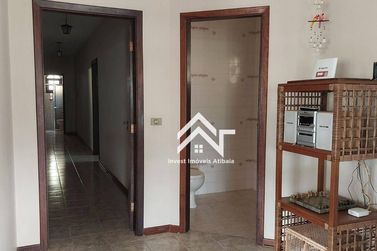 Casa &agrave; venda - 260m&sup2; - Jardim dos Pinheiros