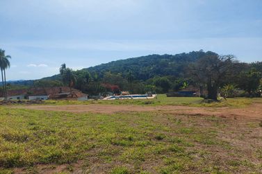 Terreno &agrave; venda - 500m&sup2; - VIT&Oacute;RIA R&Eacute;GIA
