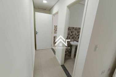 Sal&atilde;o Comercial para alugar - 224m&sup2; - Centro