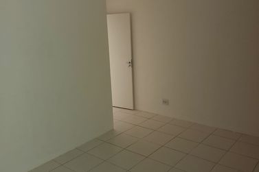 Sala Comercial para alugar - 70m&sup2; - CENTRO