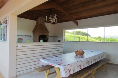 Casa &agrave; venda - 357m&sup2; - CONDOM&Iacute;NIO SERRA DA ESTRELA