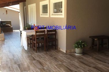 Casa &agrave; venda - 410m&sup2; - VILA ESPERIA OU GIGLIO
