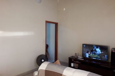 Casa &agrave; venda - 180m&sup2; - JARDIM CEREJEIRAS