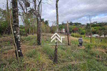 Terreno &agrave; venda - 4100m&sup2; - Jardim Est&acirc;ncia Brasil