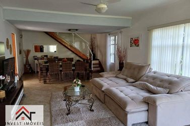 Casa &agrave; venda - 240m&sup2; - Jardim Paulista