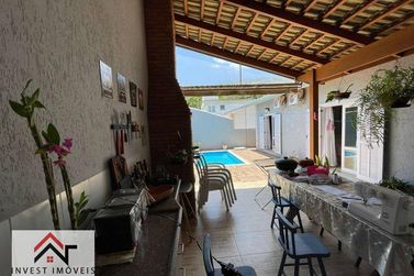 Casa &agrave; venda - 200m&sup2; - Condom&iacute;nio Residencial Pedra Grande