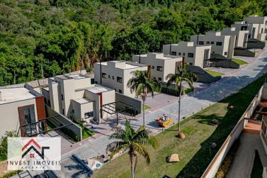 Casa para alugar - 221m&sup2; - Vila Santista