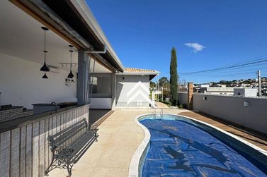Casa para alugar - 250m&sup2; - Vila Esperia Ou Giglio