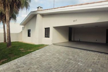 Casa &agrave; venda - 342m&sup2; - Nova Gard&ecirc;nia